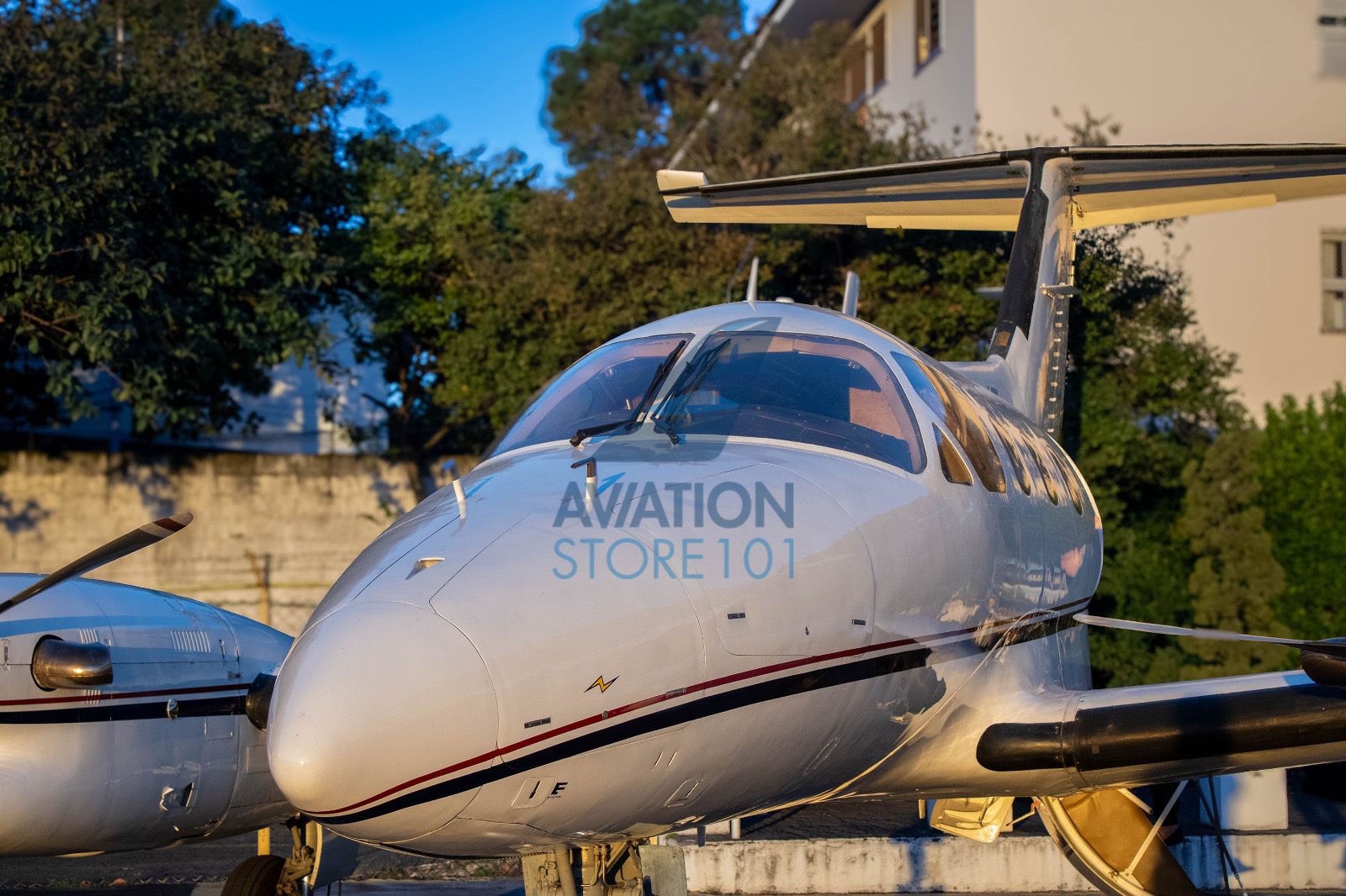 Avião Embraer Xingu EMB-121A – Ano 1979 à Venda