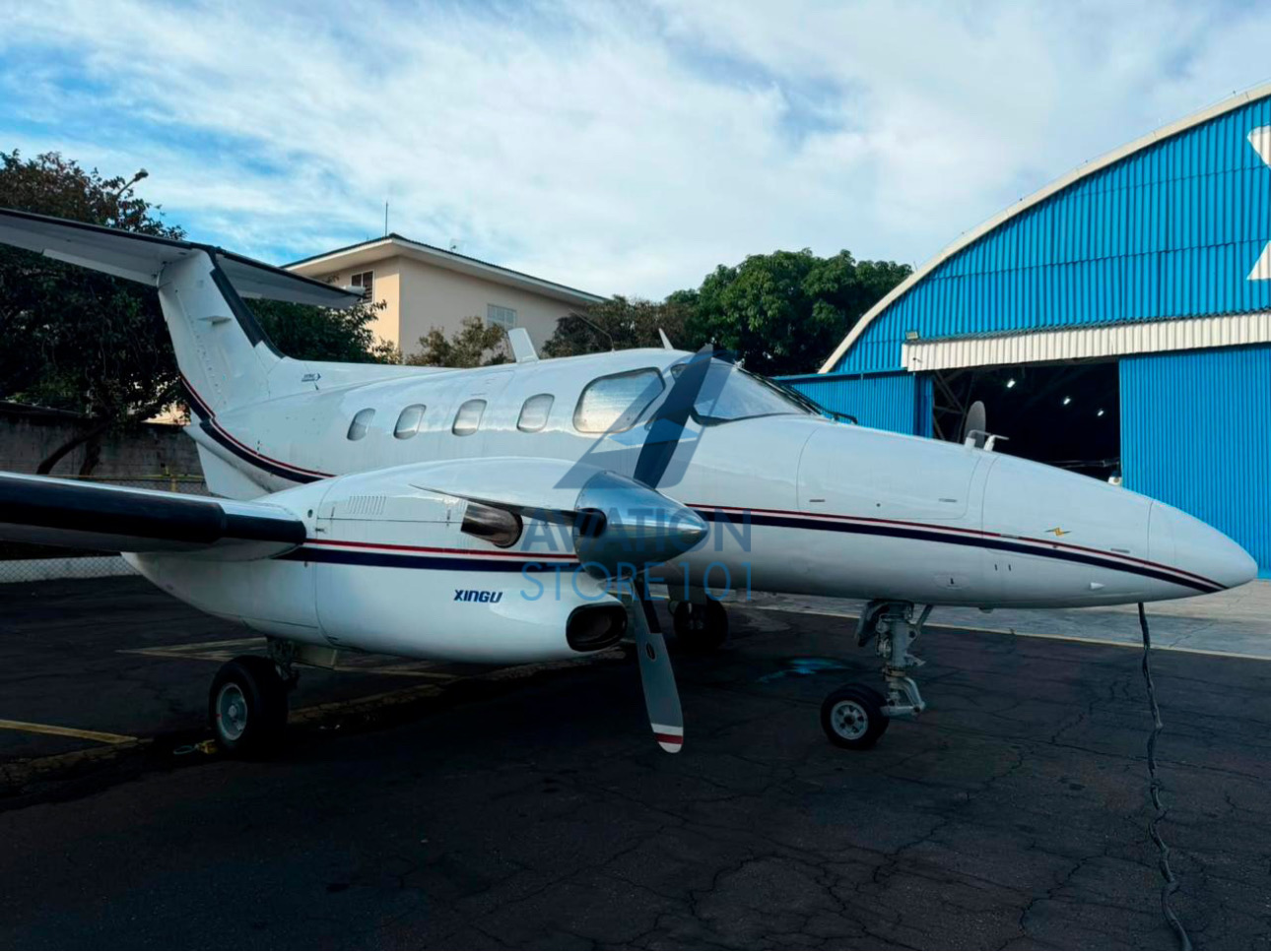 Avião Embraer Xingu EMB-121A – Ano 1979 à Venda