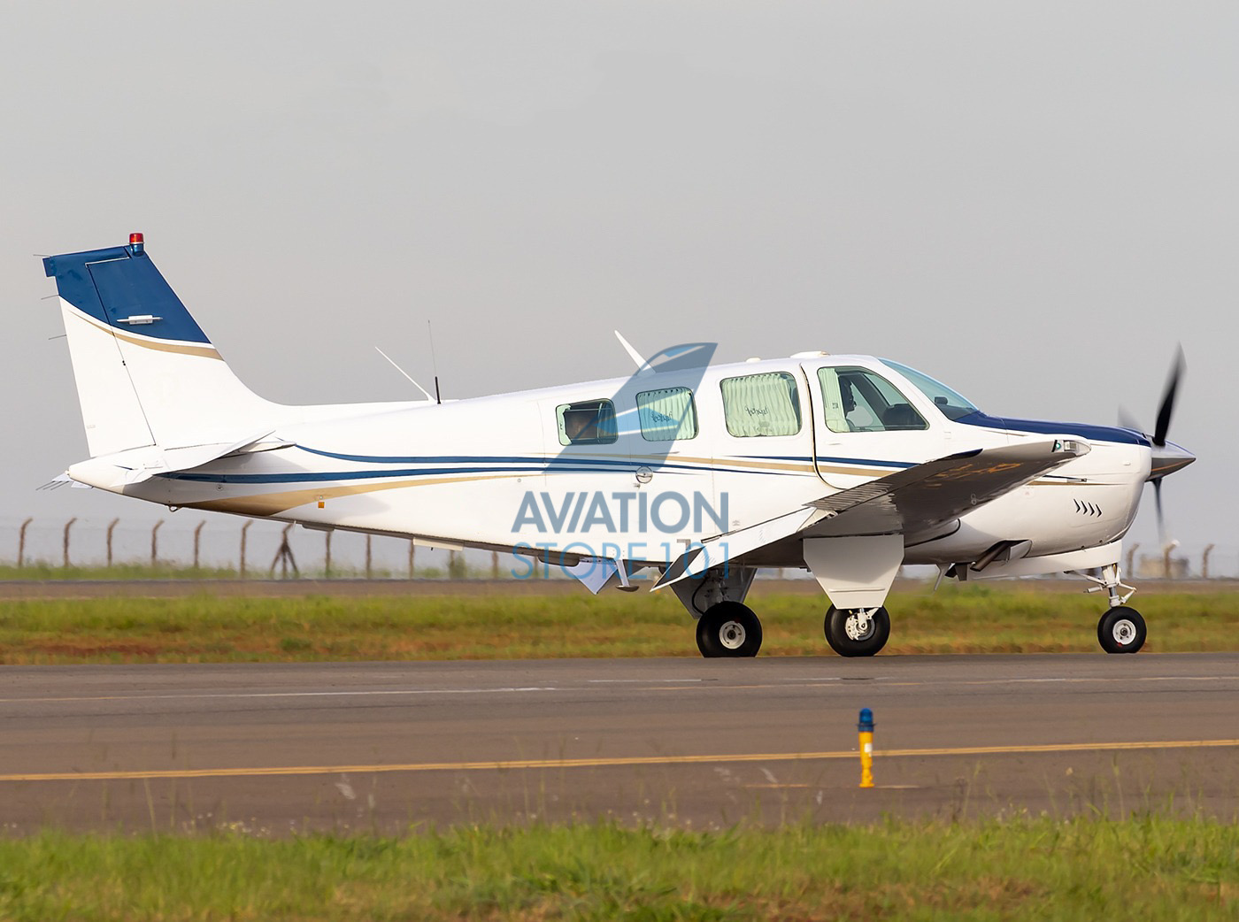 Beechcraft Bonanza A36 – Ano 1983