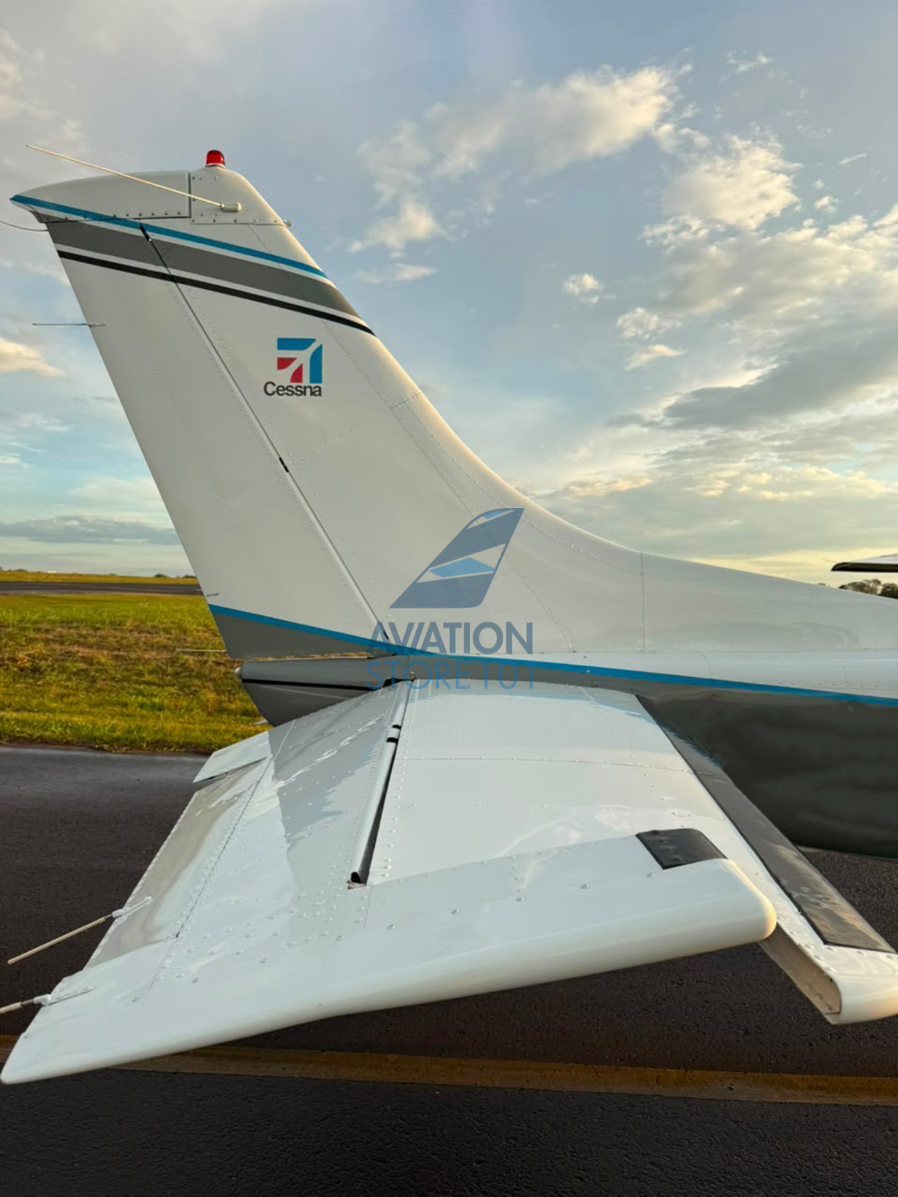 Avião Cessna 210N – Ano 1984 à Venda