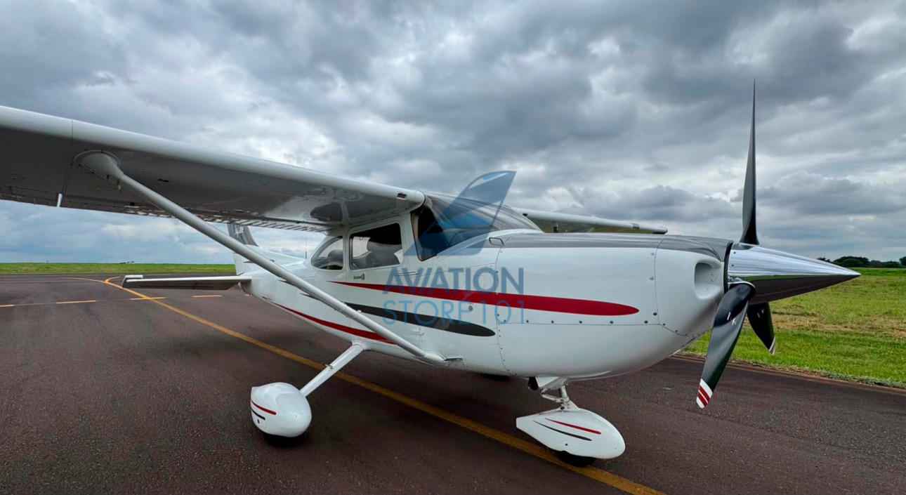 Cessna 182 Skylane – Ano 2003 – 2.300 H.T.