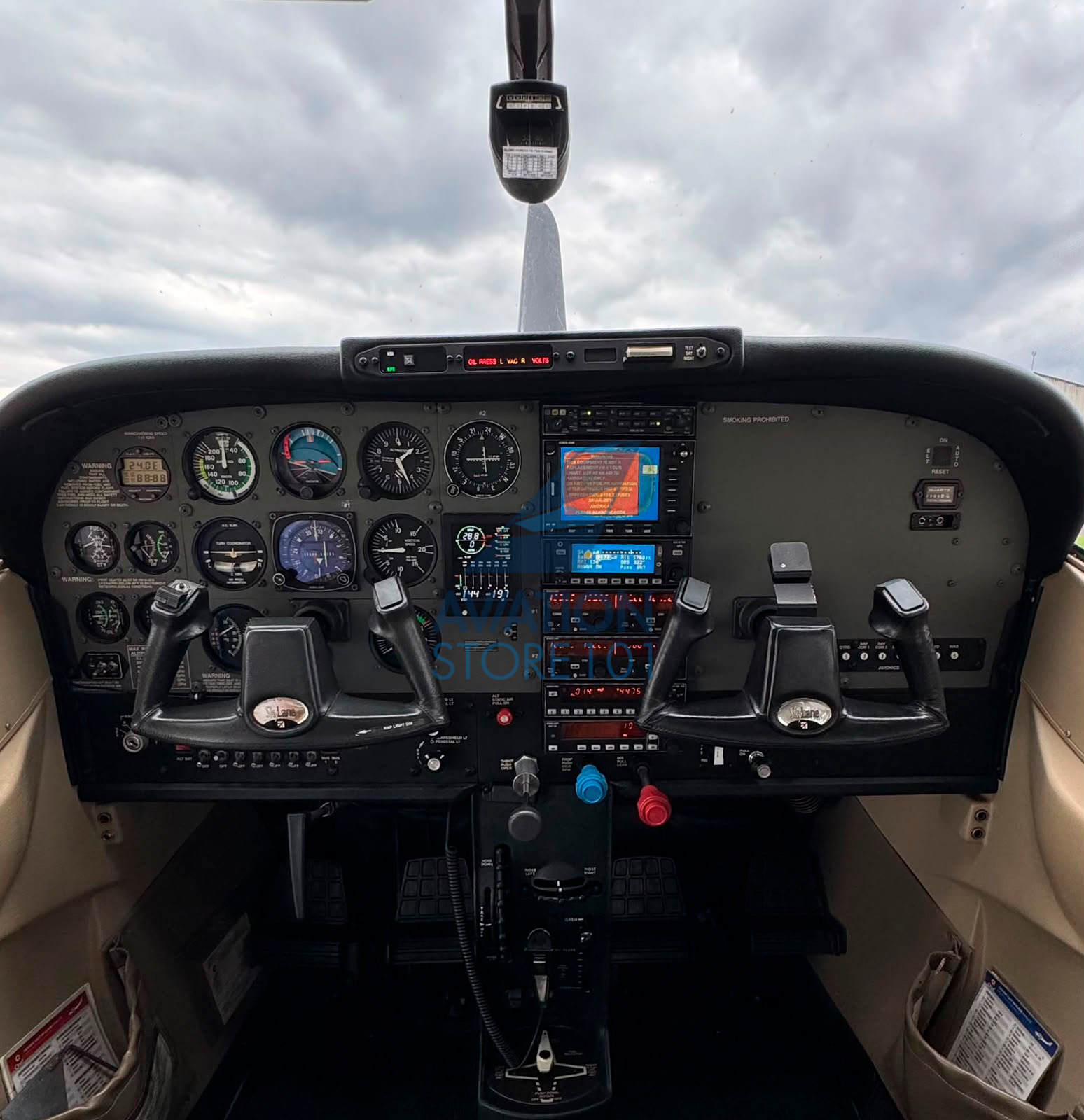 Cessna 182 Skylane – Ano 2003 – 2.300 H.T.