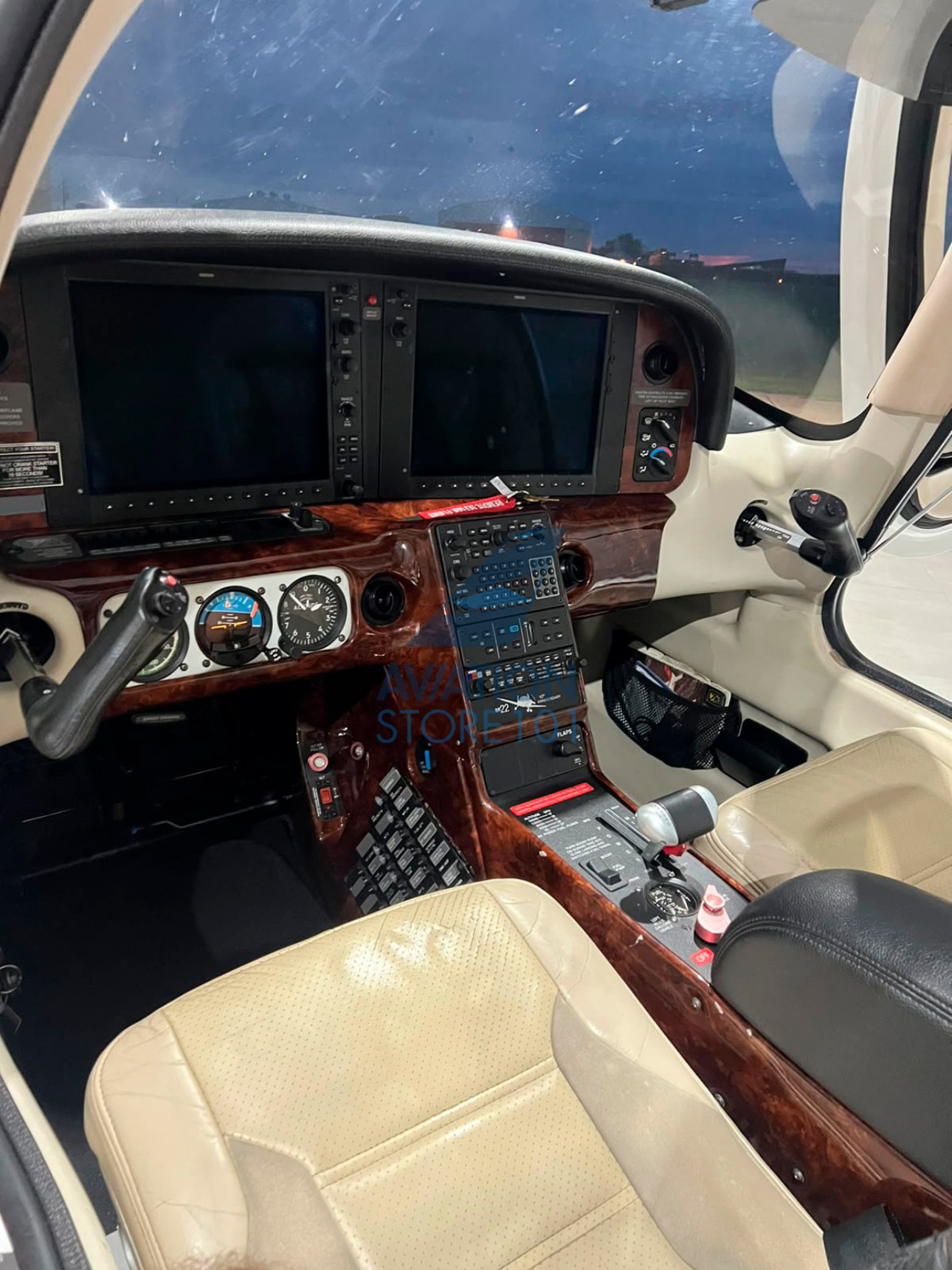 Cirrus SR22 – Ano 2011 – 1.380 H.T.